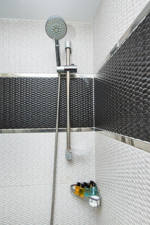 Honey Hostel Istanboel Buitenkant foto